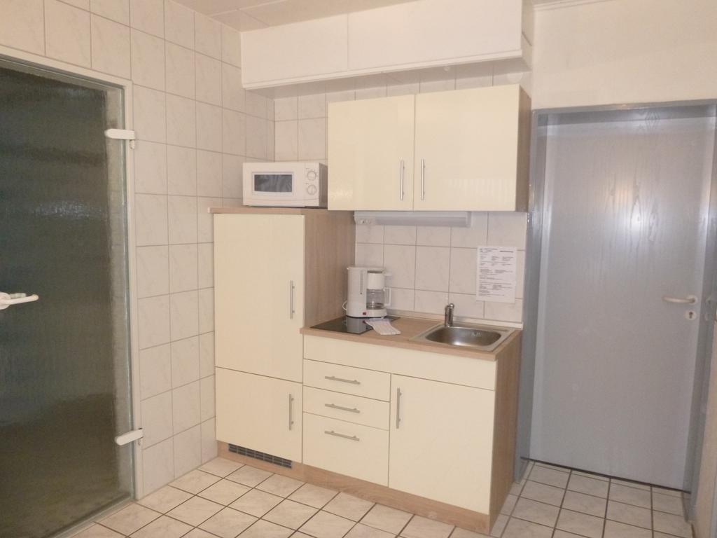 Haus Delphin Hotel Bad Wildungen Ngoại thất bức ảnh